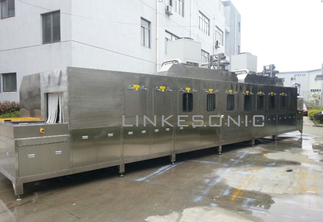 機(jī)械零件加工后清洗機(jī)（盲孔、螺紋孔及內(nèi)外表面定位掃描清洗）